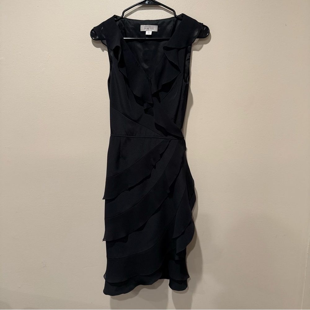 Rickie Freeman For Teri Jon Black 100% SILK Special Occasion Satin WRAP Dress 8